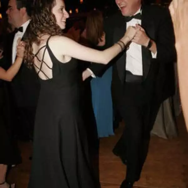 Ana Moss, Ricardo Moss