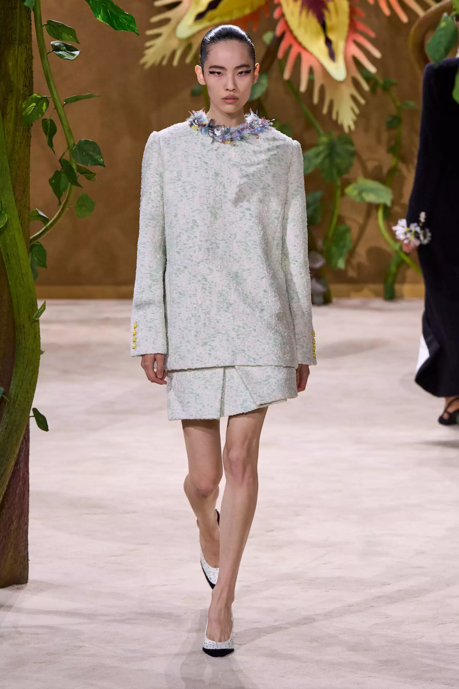 Chanel HC F26 032.jpg