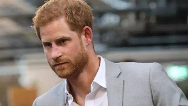 Príncipe Harry bochornoso descuido de su calzado