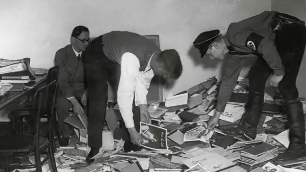 Quema de libros en la Alemania nazi