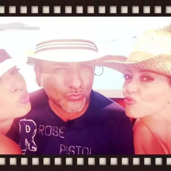 Aquí Montijo, Araiza y Legarreta haciendo la famosa "duck face".