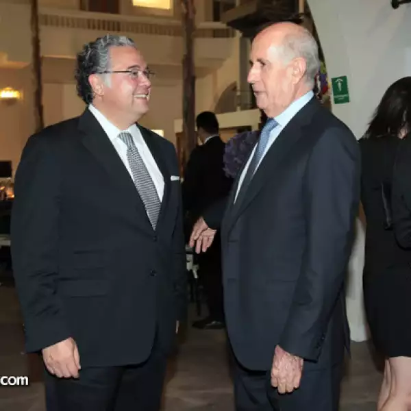 Martín Olavarrieta y Juan Antonio Pérez Simon