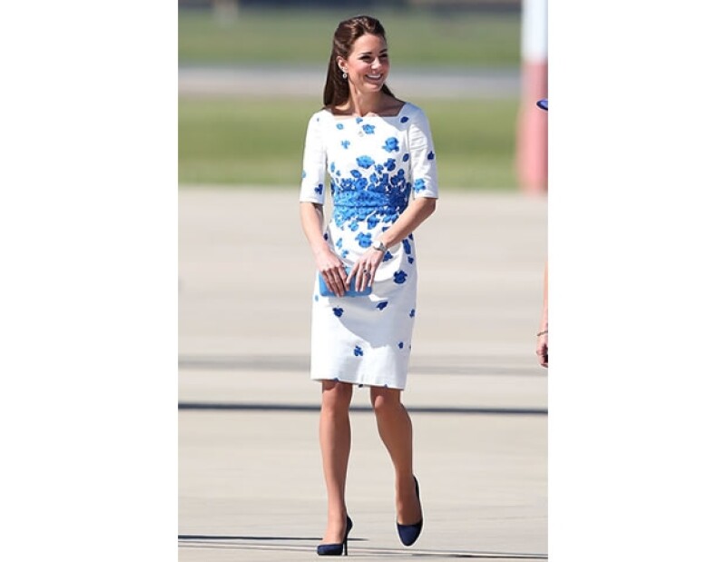 En un LK blanco Bennett con print de flores. ¡Muy primaveral!