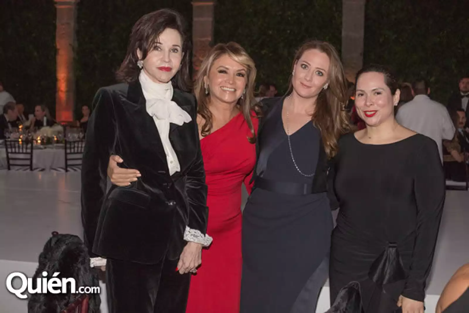 Pepita Serrano,Rosaura Henkel,Christiane Keller,Alexa Rodulfo