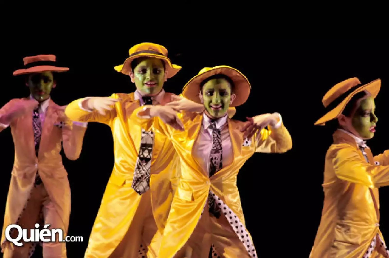 Dancing en el Auditorio San Pedro