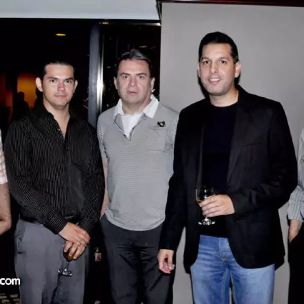 Rolando Valle, Iván Esparza, Virgilio de la Paz, Luis Gallegos y Juan Cantú