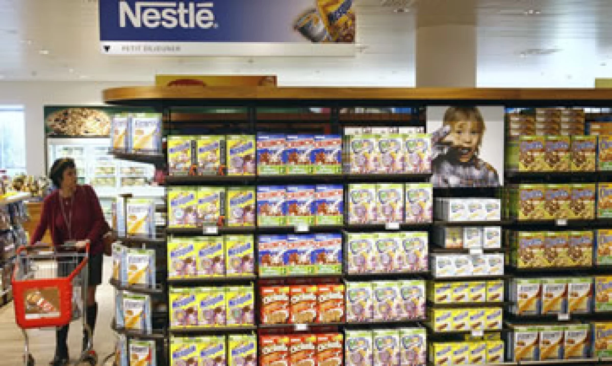Nestlé, Coca-Cola FEMSA, Hershey Co., están entre las empresas que atraen a los inversionistas. (Foto: AP)