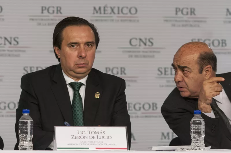 Tomás Zerón y Murillo Karam, en la mira de la Fiscalía General de la República por el caso Ayotzinapa.