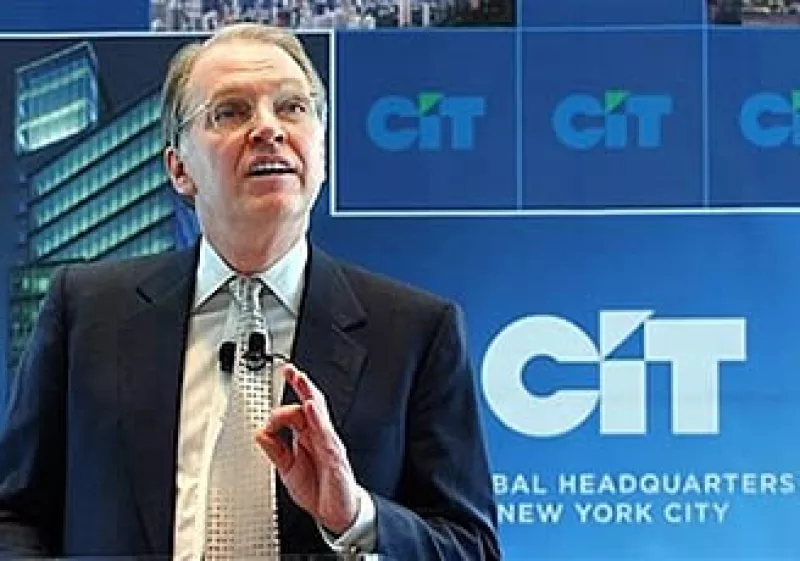 Jeffrey Peek, presidente de CIT Group, lidera las negociaciones para entrar a un programa de financiamiento del FDIC. (Foto: AP)