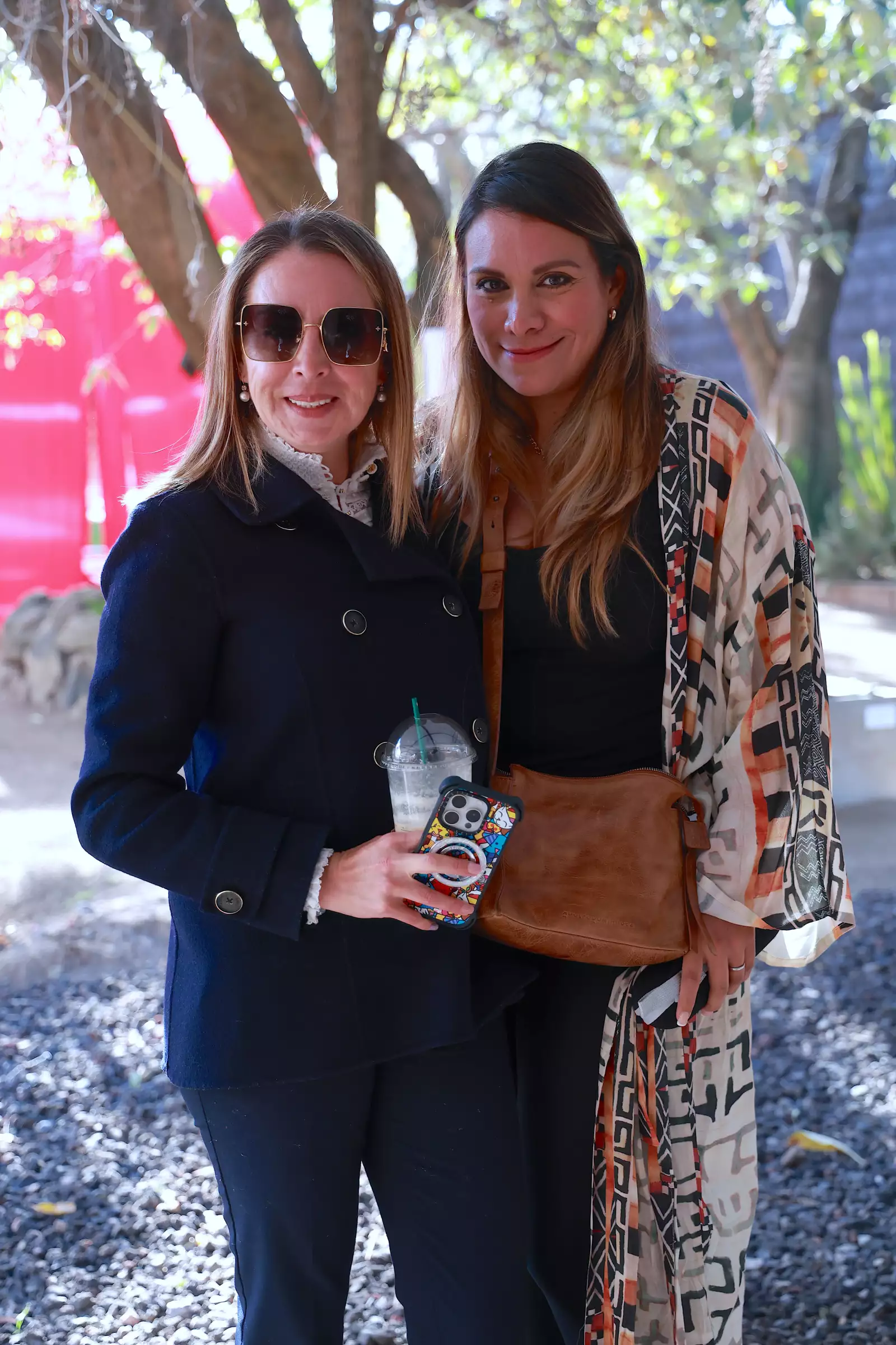 Lourdes Romero y Paola Contreras 