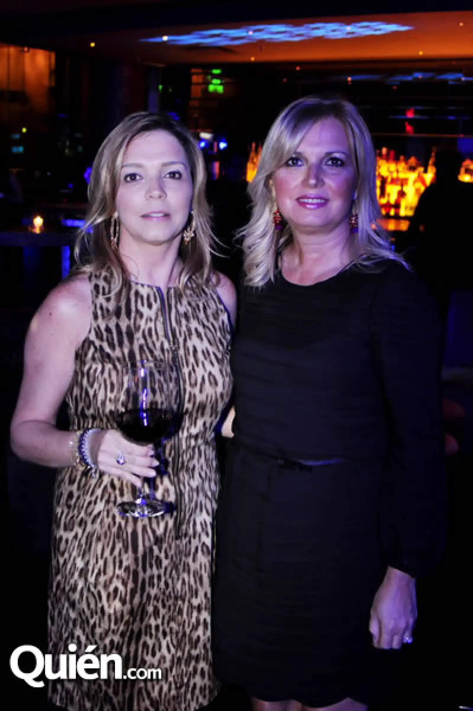 Cecilia Rodríguez de Kane y Patricia Rodríguez de Coronado