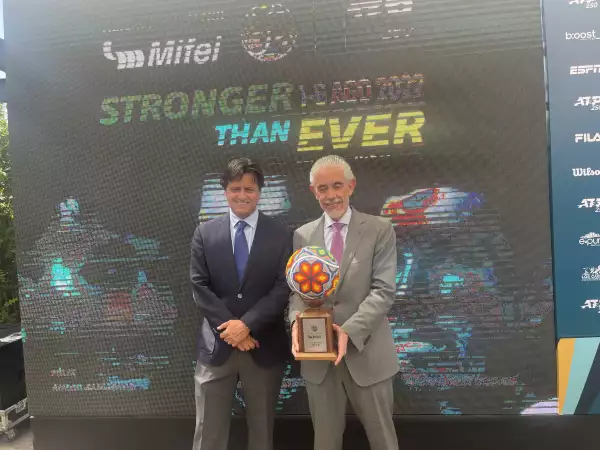 Geoffrey Fernández y Bulmaro Guzmán