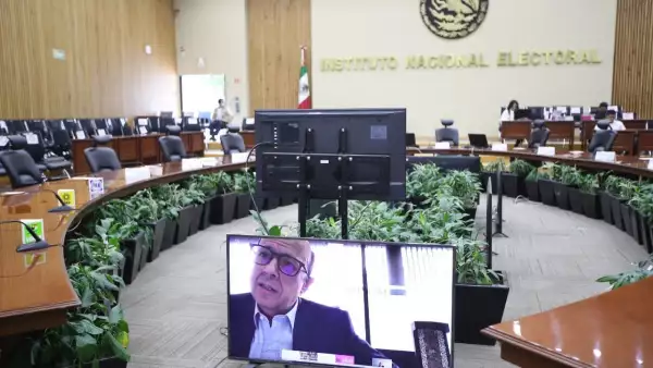 En las elecciones del 6 de junio, el INE realizó la mayoría de sus sesiones de manera virtual.