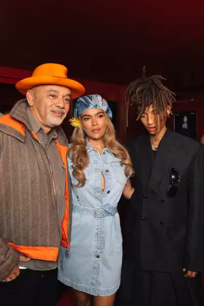 Karol G y el brindis 200 Copas por Casa Dragones en el Crazy Horse de París