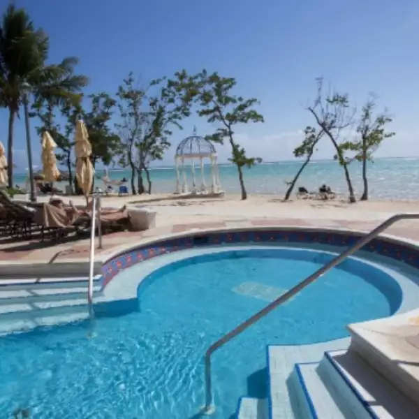 Sandals Whitehouse European Village 