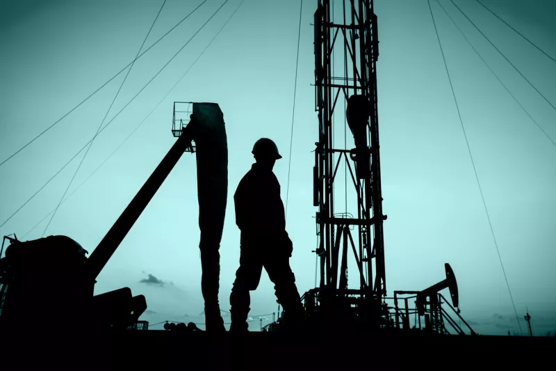 Refinería - Petróleo - Infraestructura