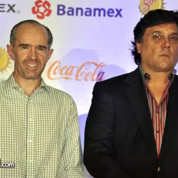 Benny en la presentación del Auditorio Banamex