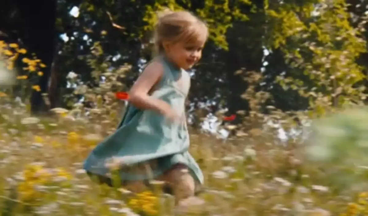 Esta mañana se dio a conocer el teaser de la cinta que protagoniza la actriz y donde también participa la pequeña Vivienne Jolie-Pitt.