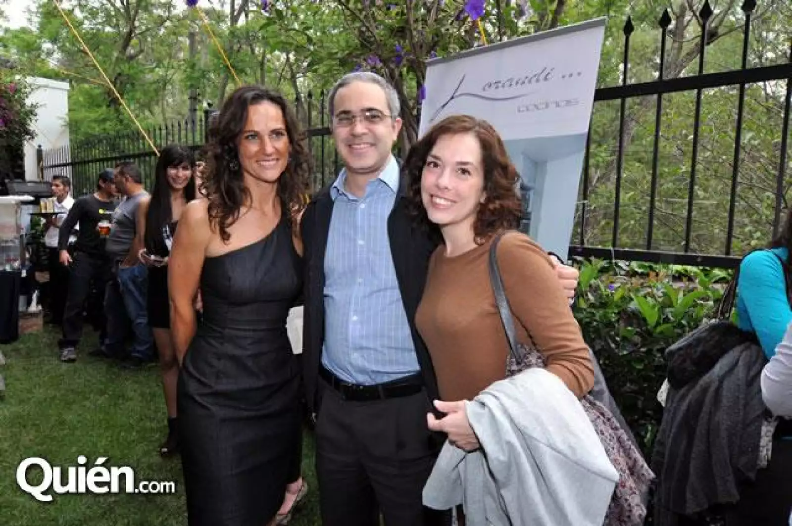 Lorena González,Raúl Tornel y Constanza Tornel