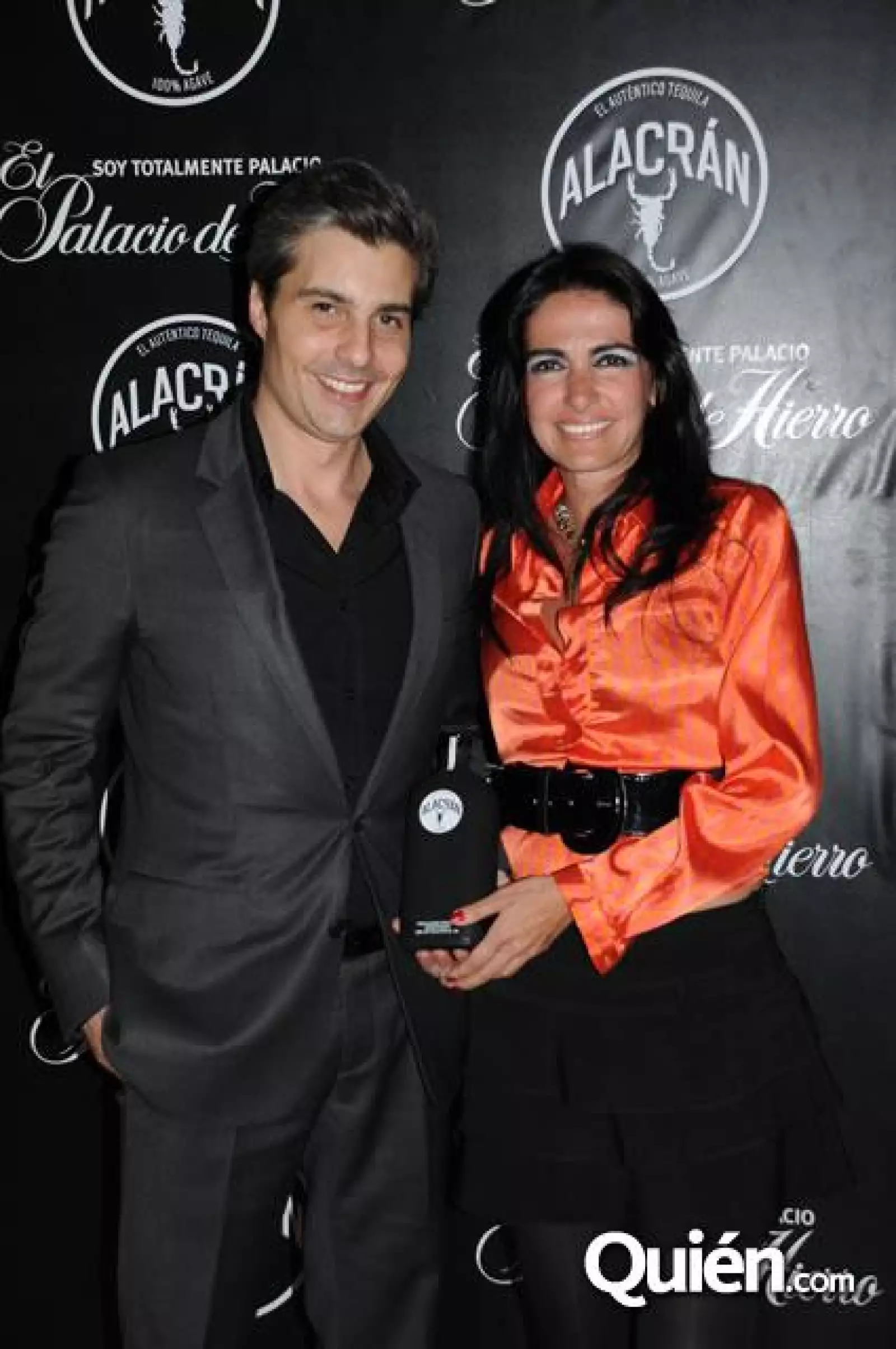 Ernesto Ibarra,Barbara Ruesca