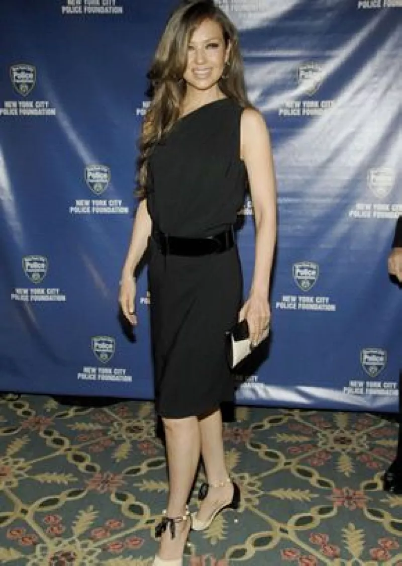 La cantante asistió a la Gala Anual de la Fundación de la Policía de Nueva York en compañía de su esposo, Tommy Mottola.