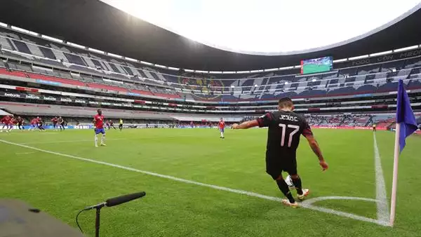 Estadio Azteca vacío