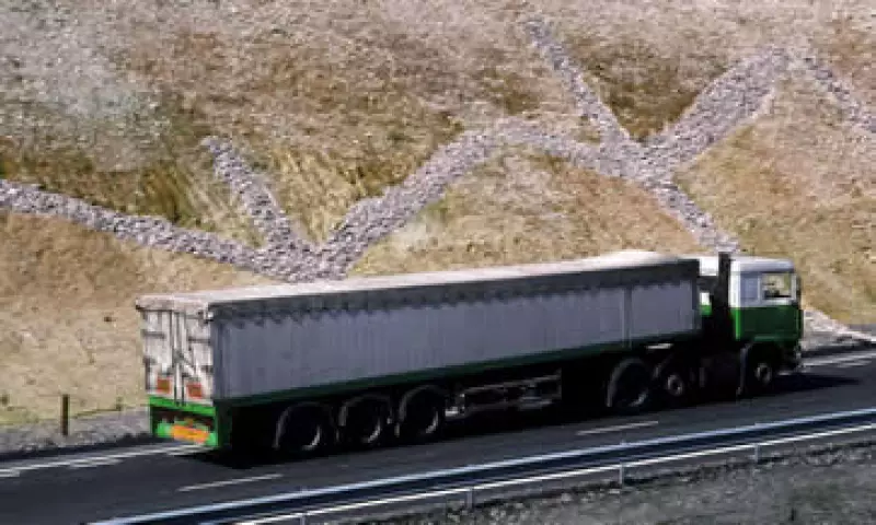 México respondió aplicando aranceles a decenas de productos estadounidenses, y Calderón accedió a levantarlos en dos fases. (Foto: Photos to go)