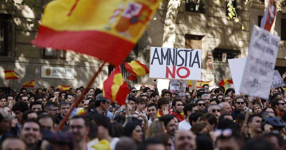 En qué consiste la Ley de Amnistía que genera protestas en España