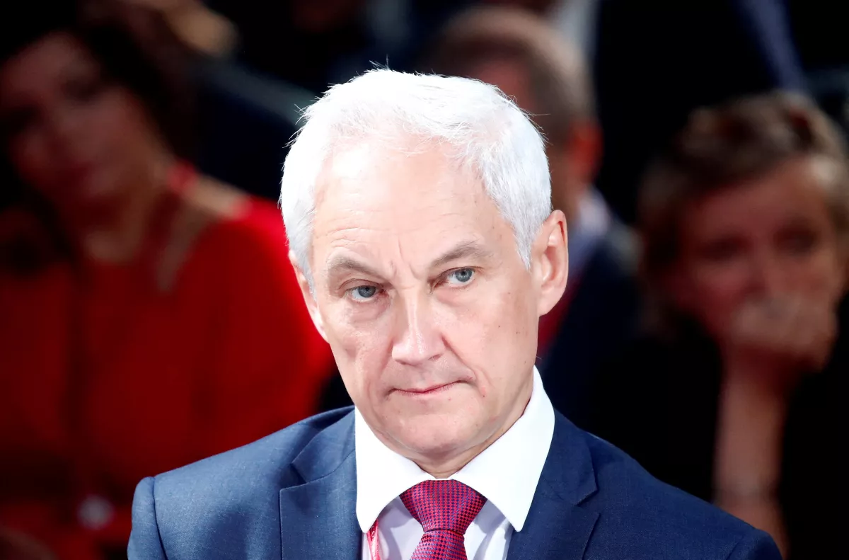 Andrei Belousov asiste a una sesión del Foro Económico Internacional de San Petersburgo, Rusia, el 7 de junio de 2019.