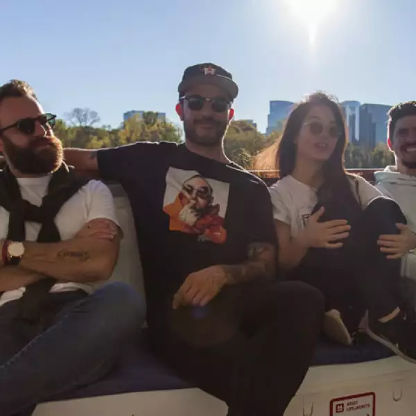 Recorrimos el legendario río Potomac en un bote, una de las aventuras más divertidas durante la experiencia.