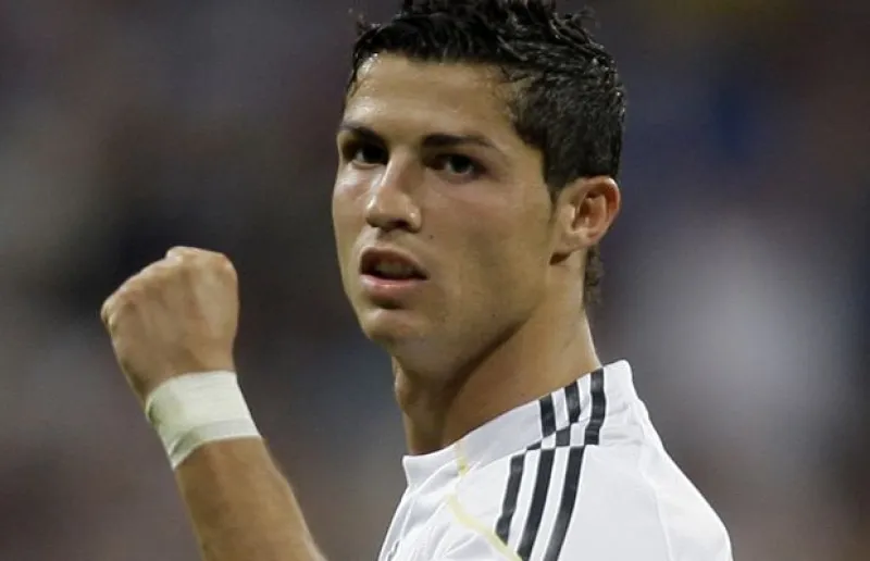 El astro portugués del Real Madrid compró una propiedad de 5 mil metros cuadrados en La Finca, el complejo residencial más exclusivo de Europa.