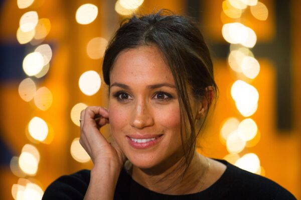 Prince Harry and Meghan Markle visit to Reprezent 107.3FM Radio station, London, UK - 09 Jan 2018