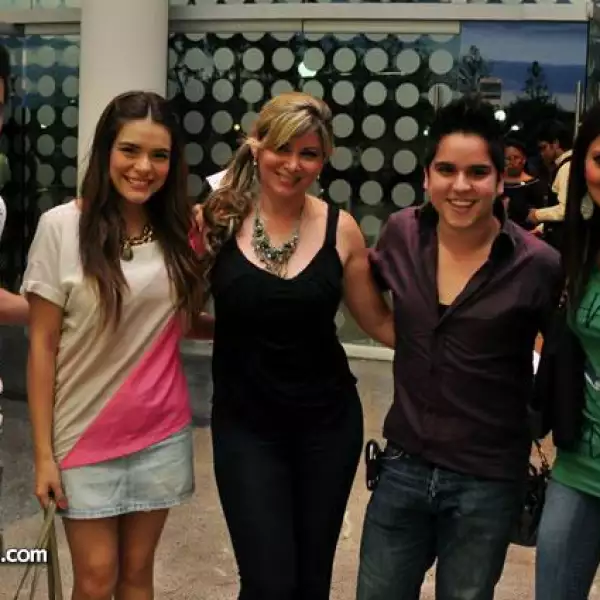 Luis,Tania Rendón,Paty Estrada,Said y Mariana Zavaleta