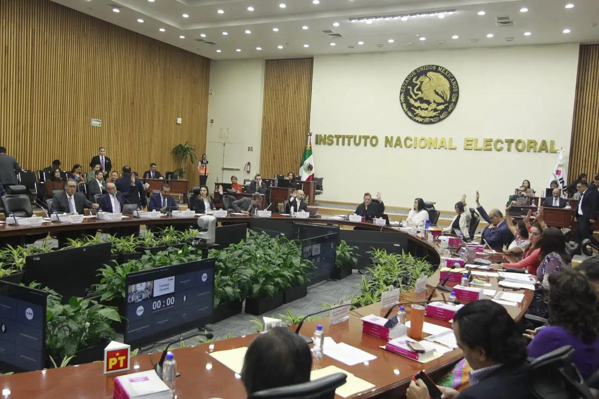 votación-ine-reparto-congreso.jpeg