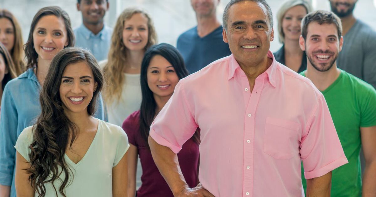 Nesillerde çeşitli bir çalışma ortamı, yetenek elde tutma için meydan okuma