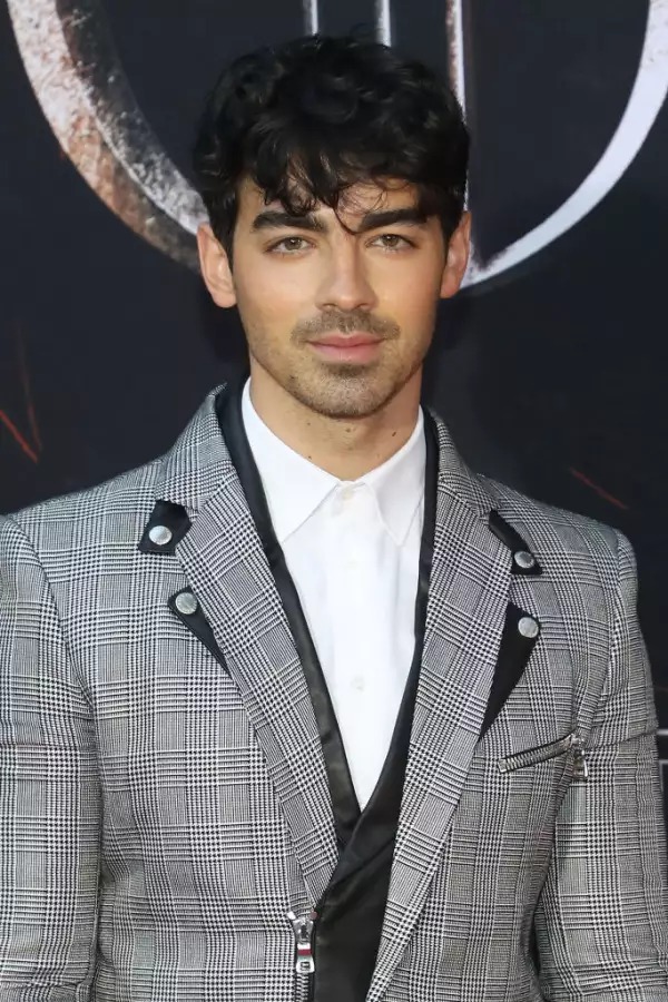 Joe Jonas 