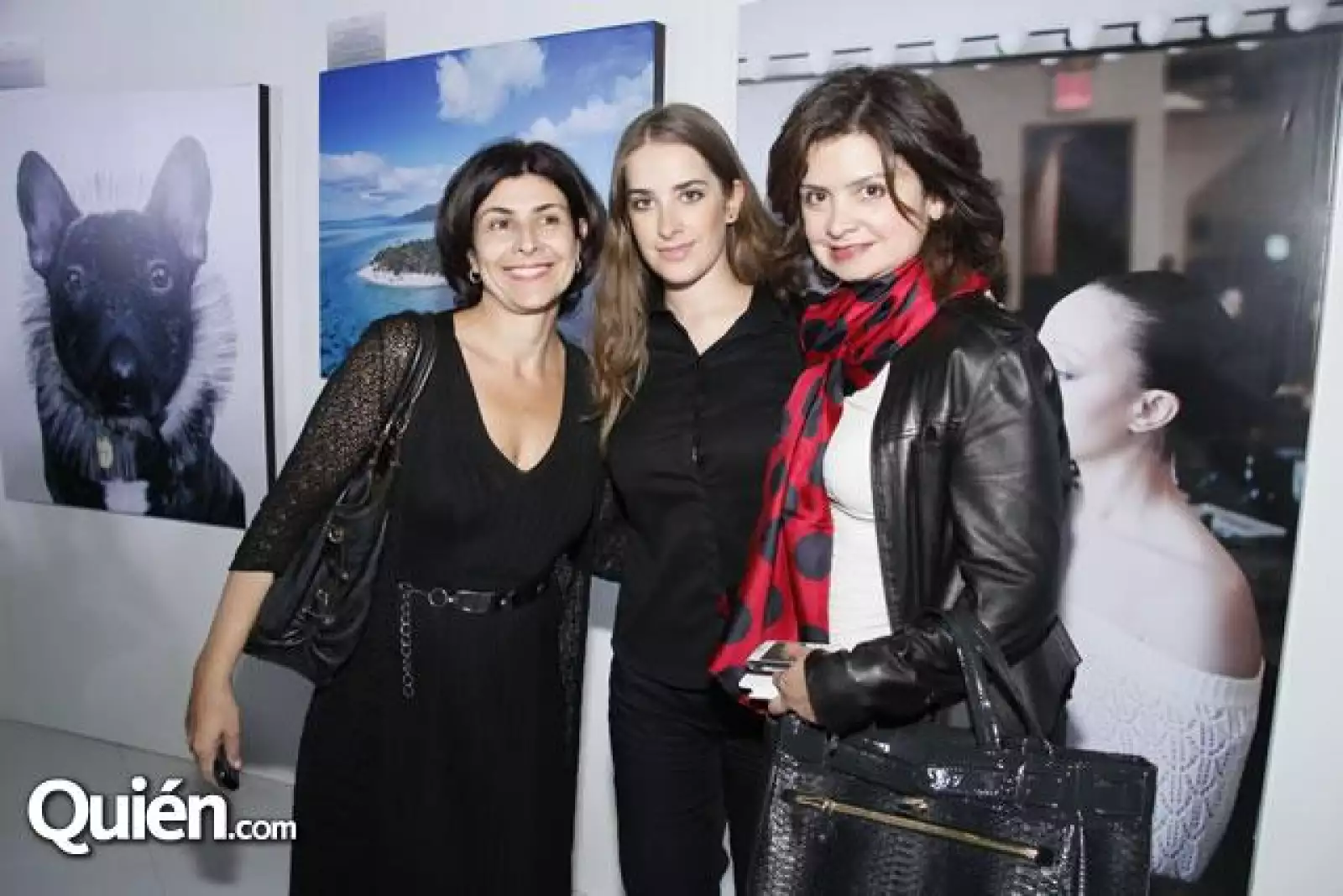 Paula Larroque,Itzia Rojas y Natalia Zarate