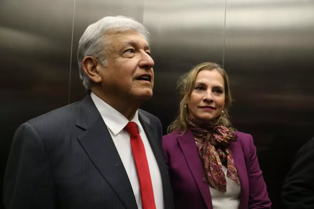 AMLO y Beatriz