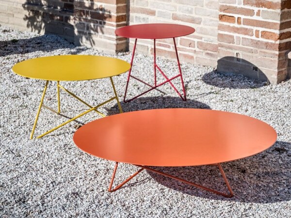 b_ERMIONE-Garden-side-table-MEMEDESIGN-449456-rel10b16758.jpg