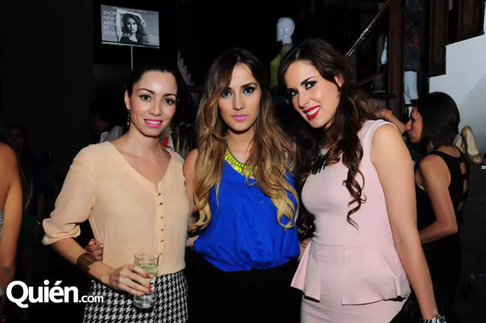 Fabiola Paredes, Michelle Muñoz y Fernanda Rivas