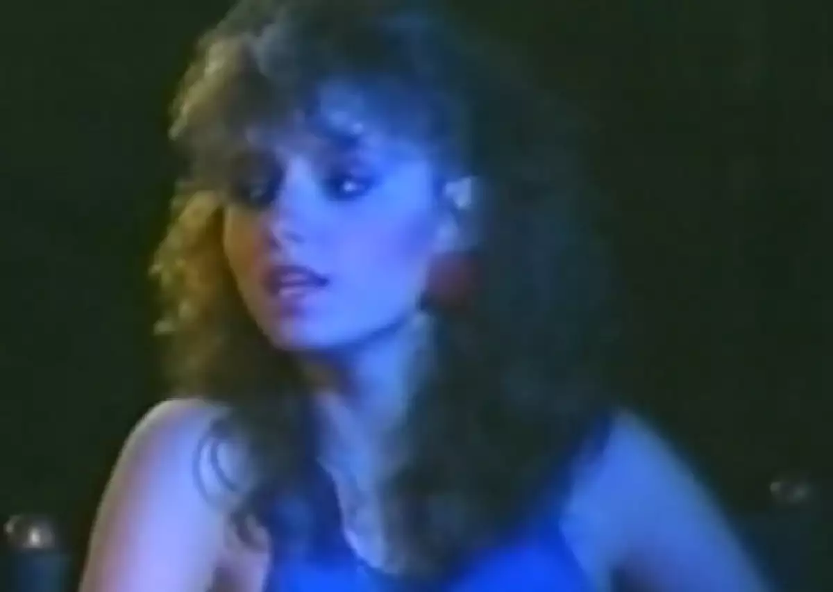 Angélica en sus primeras apariciones en TV a finales de los 80.
