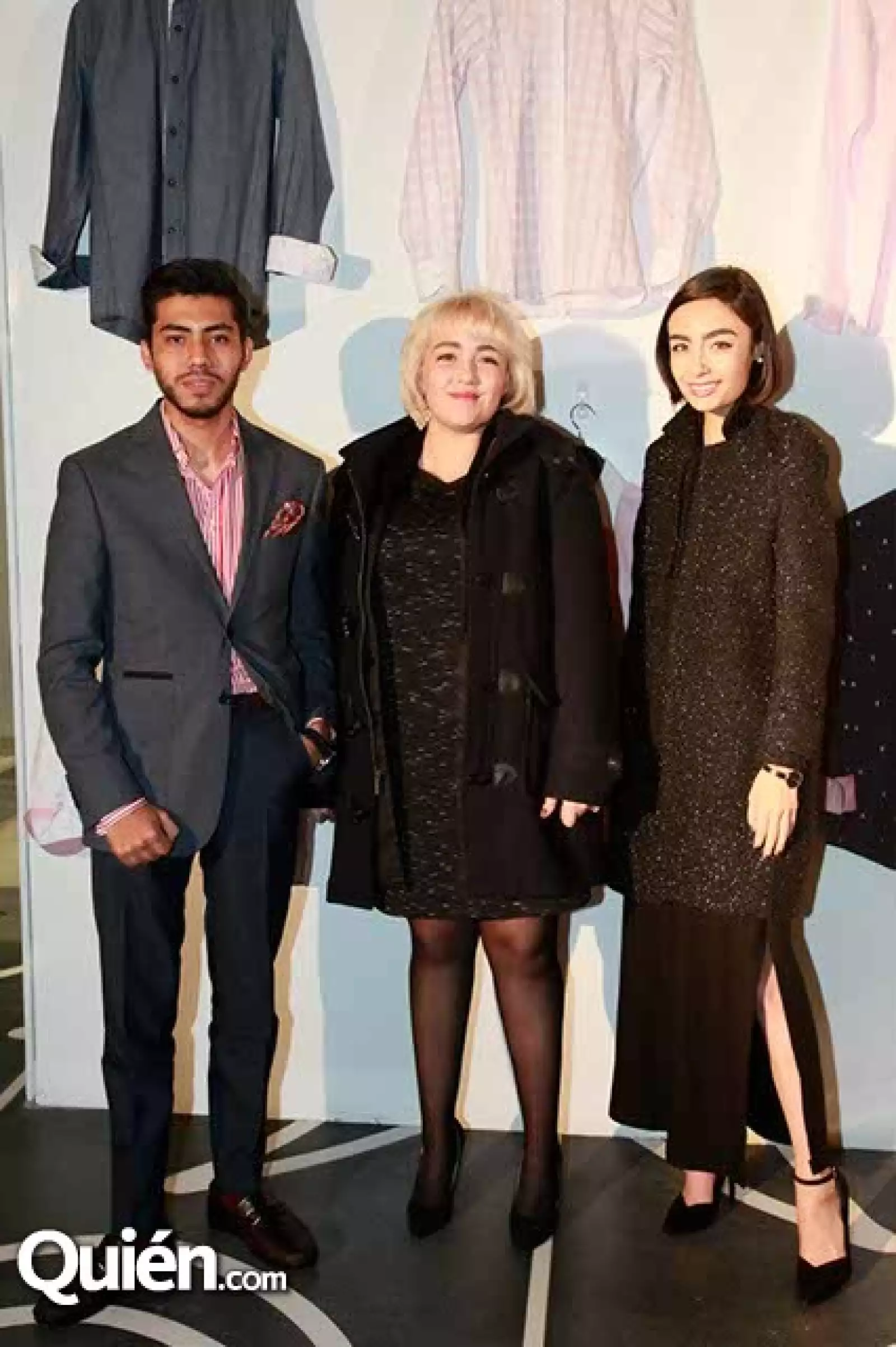 Eduardo Yekini,Leslie y Melanie Dennstedt