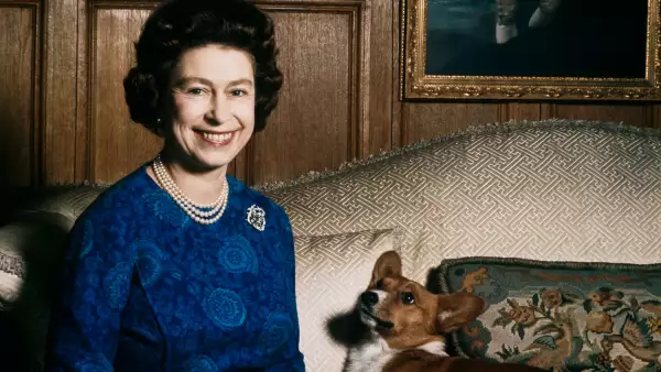Reina Isabel II