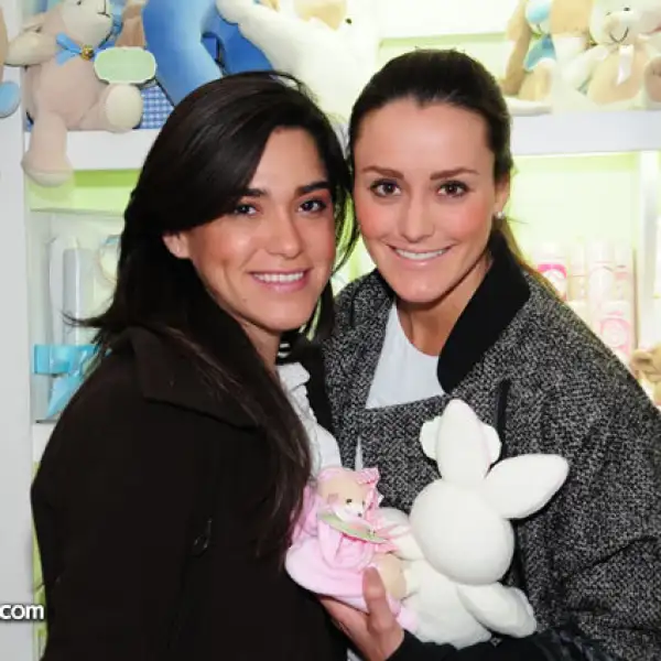 Emma Serrano,Andrea Hernández