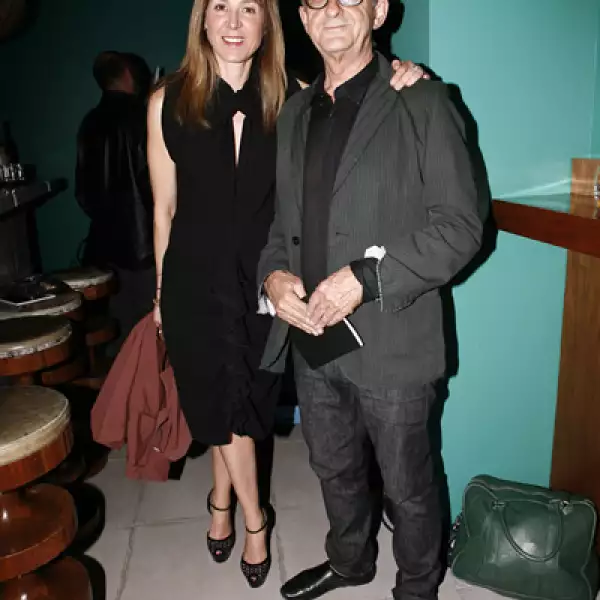 Claudia Peña,Luis Adelantado