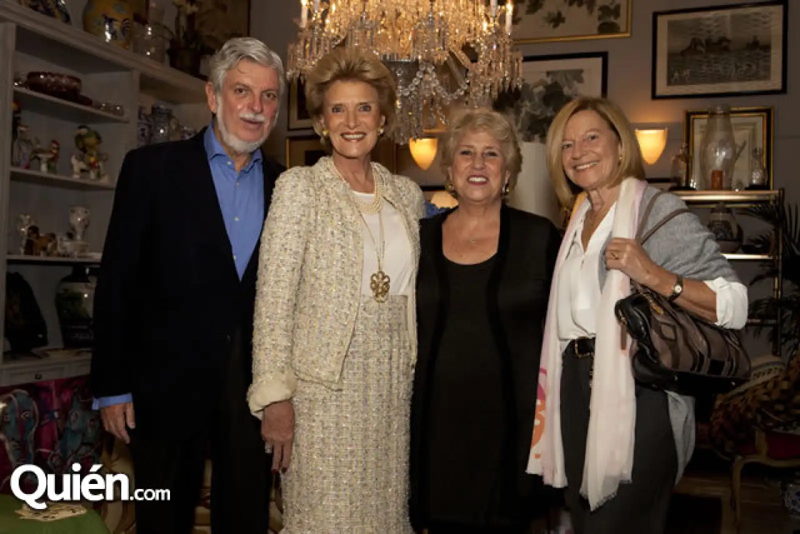 Manuel Alabart,Viviana Corcuera,Laura Carazo,Cristina Spottorno