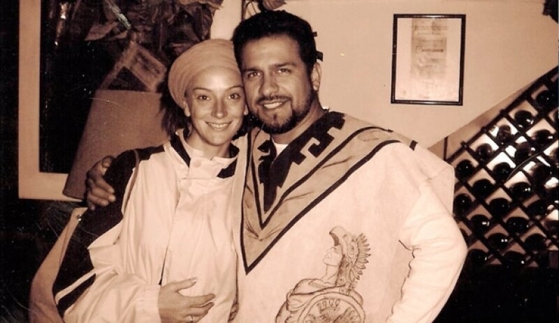 Florence e Israel Vallarta cuando su amor estaba viento en popa. Aquí posando en el rancho `Las Chinitas´.