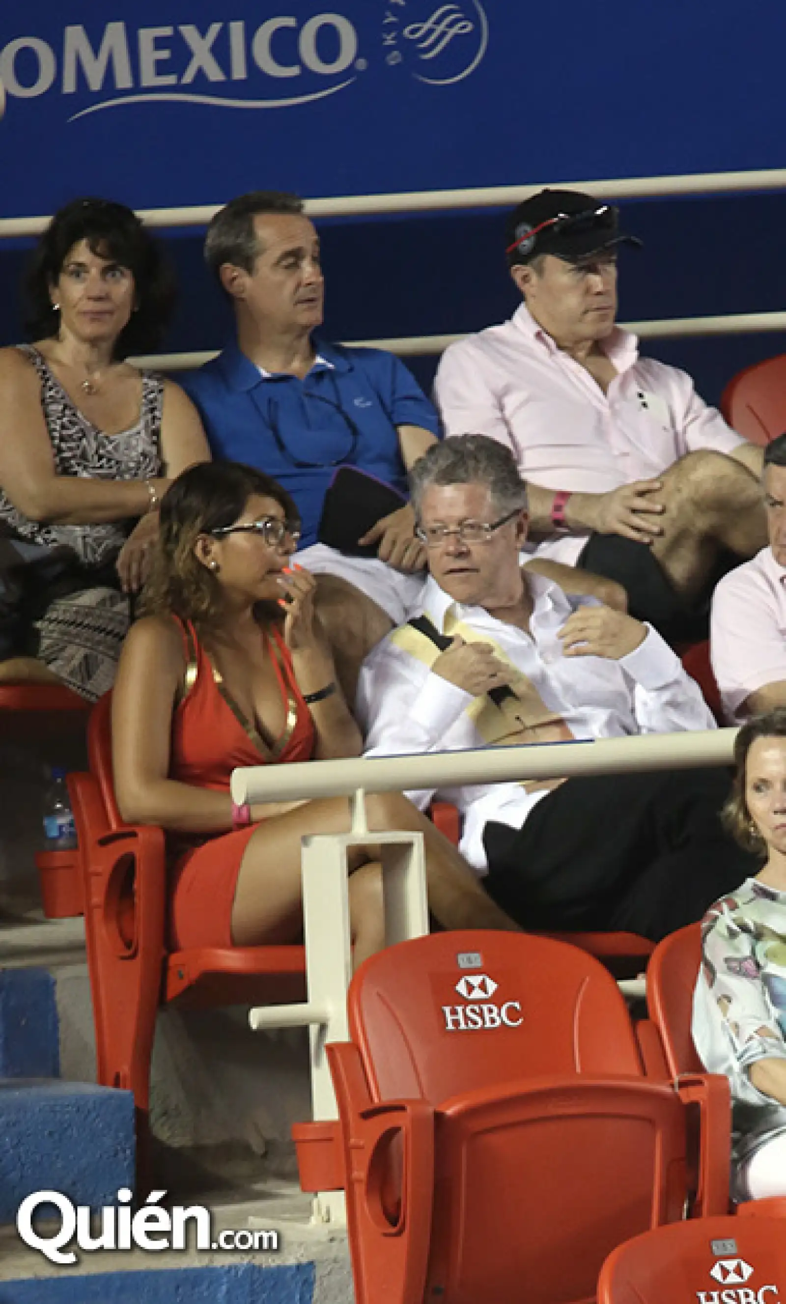 Joselyn Zurita,Sergio Sarmiento