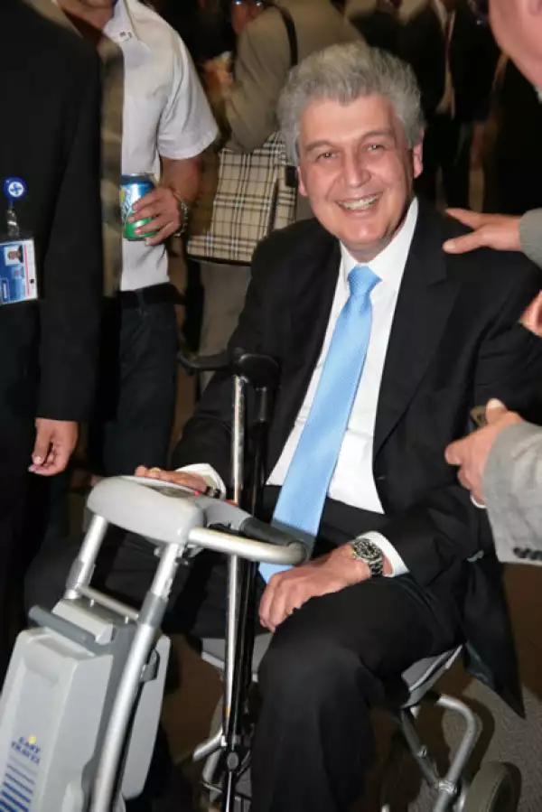 La CMB entrega reconocimiento a Carlos Slim