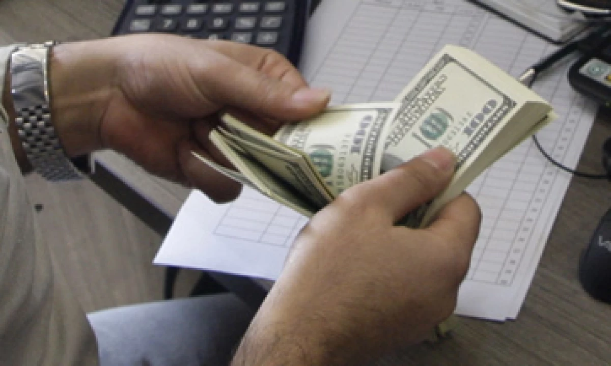 El tipo de cambio es de 12.9335 pesos para solventar obligaciones denominadas en moneda extranjera. (Foto: Getty Images)
